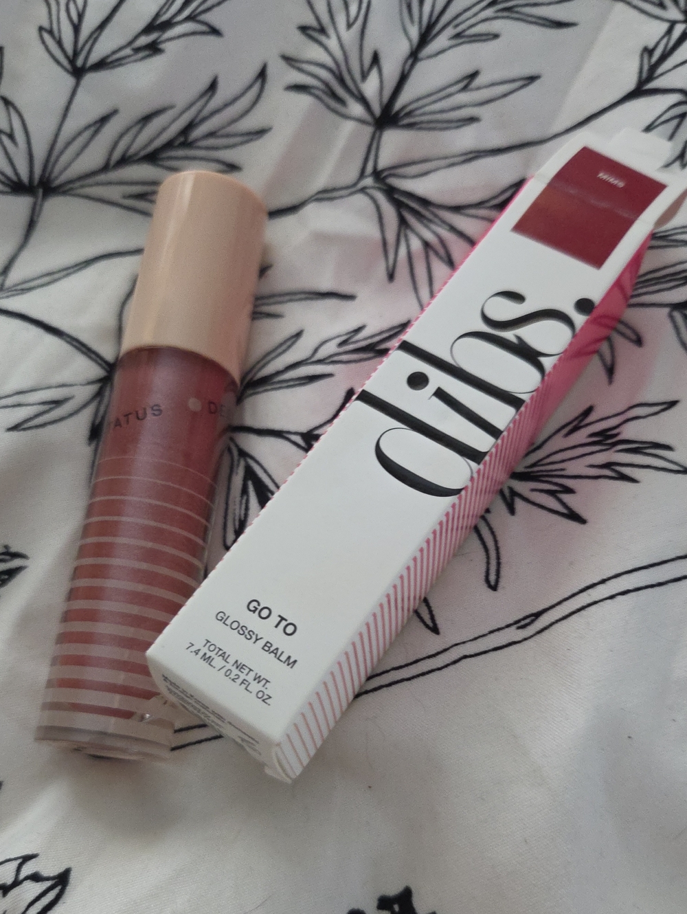 Dibs Go To Glossy Balm — Color Mims NIB